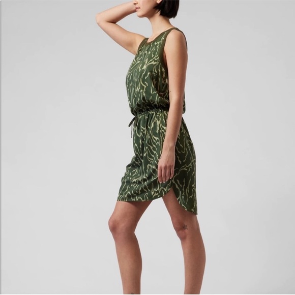 Athleta Rincon Green Printed Dress M Tall - Picture 2 of 6
